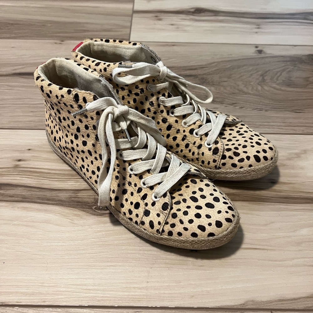 Dolce Vita Leopard Sneakers
